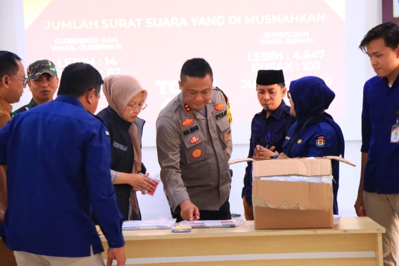 Kapolres Rohil Hadiri Rakor Pemusnahan Surat Suara Pilkada 2024