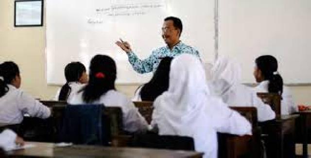 Kota Pekanbaru Kekurangan 322 Guru