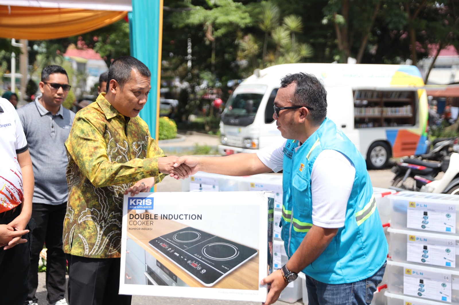 Dukung Penggunaan Energi Bersih, Pemko Pekanbaru Apresiasi Program Electrifying Lifestyle PLN