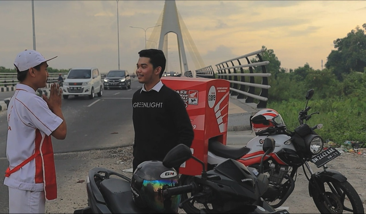 Honda Care Hadir Berikan Kemudahan Pengendara Motor yang Mogok di Jalan