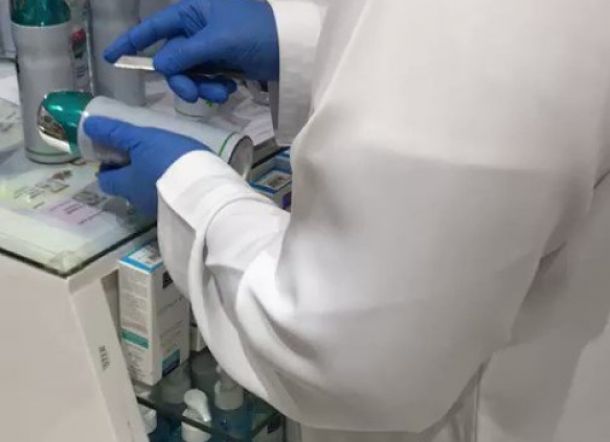 Bikin Sanitizer dari Bahan Deodoran, Dua Pabrik Ditutup