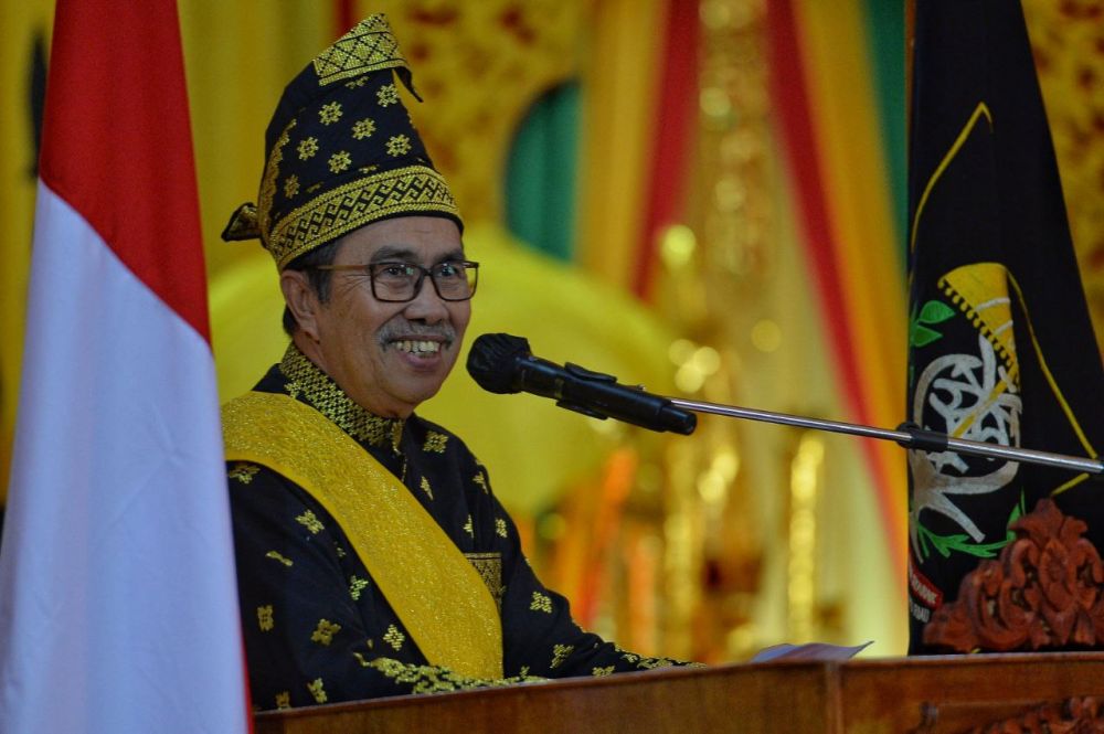 Kapolda Riau Diberi Gelar Datuk Wira Lela Setia Negeri, Ini Pesan Gubri