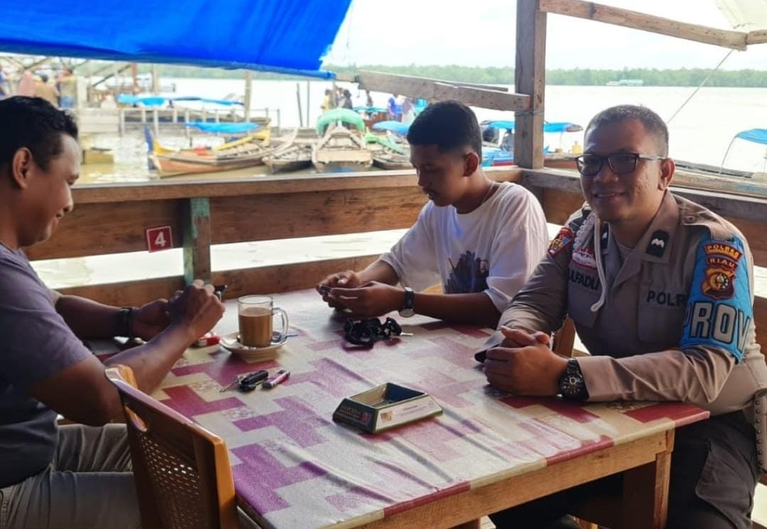 Cooling System, Kanit Propam Polsek Tanah Merah Ingatkan Masyarakat Jaga Kamtibmas Jelang Pemilu 2024