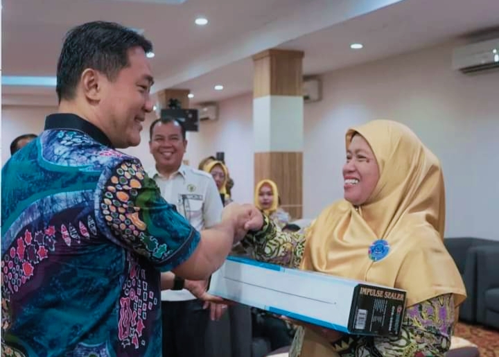 Wakil Ketua DPRD Riau Hadiri Workshop Penguatan Merk Penguatan IKM