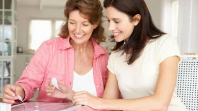 5 Alasan Menantu Harus Lebih Dekat dengan Mertua