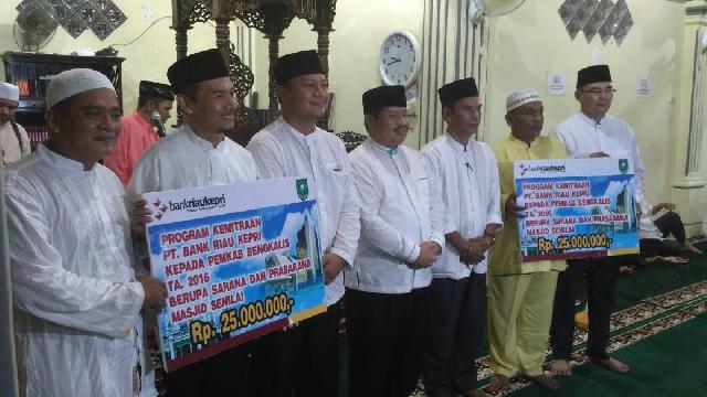 Safari Ramadhan Bupati Bengkalis di Duri Diwarnai Listrik Padam