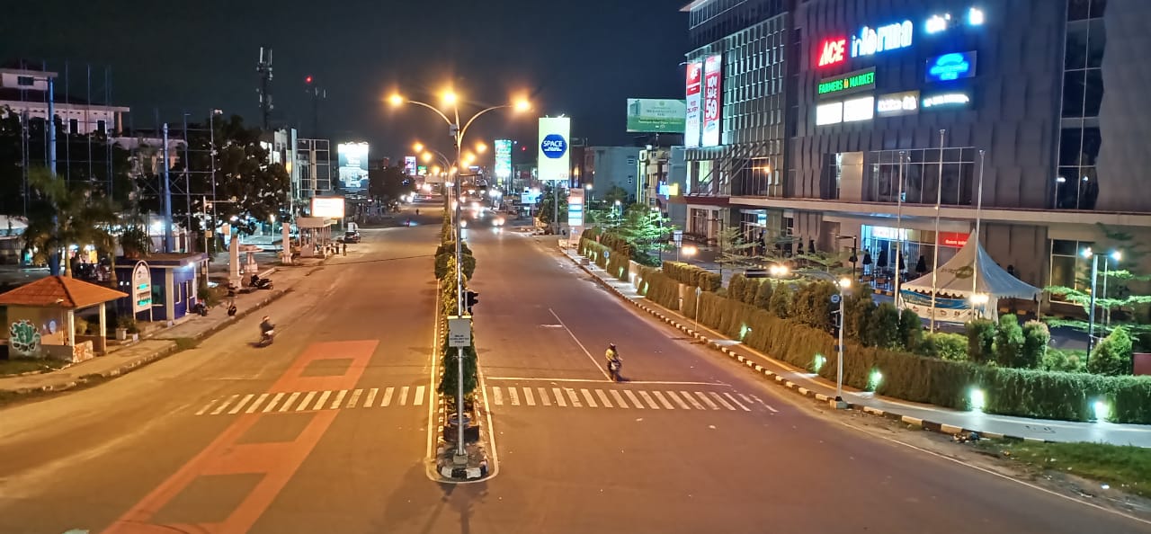 Suasana PSBB Dimalam Pertama di Pekanbaru Relatif Lancar, Kecuali Tampan