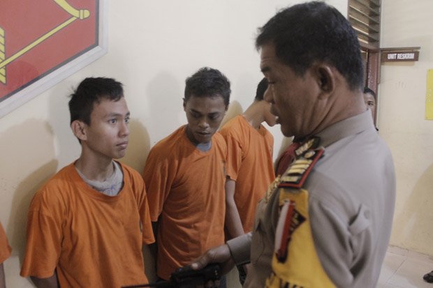 Baru Pacaran Dua Pekan, Angga Renggut Keperawanan Gadis 16 Tahun