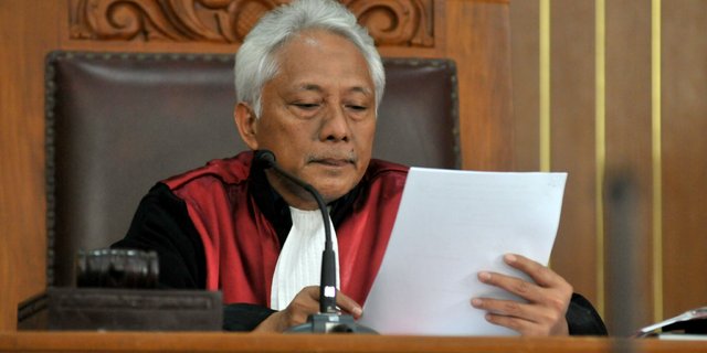 Hakim Cepi Dilaporkan ke KY Dan Setya Novanto Yang Berangsur Sehat