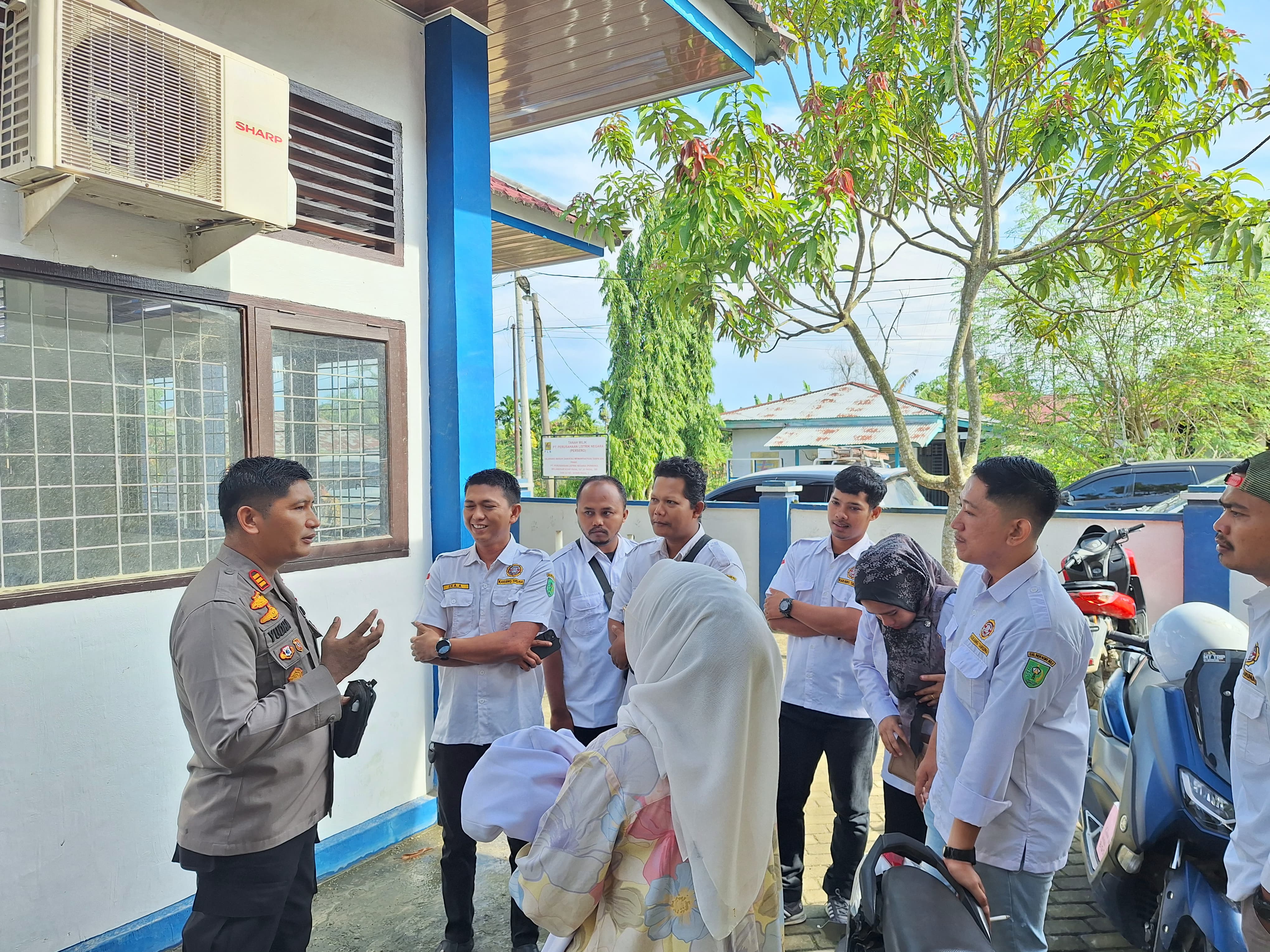 Kapolsek Seberida Ajak Karang Taruna Bersama Awasi Pilkada