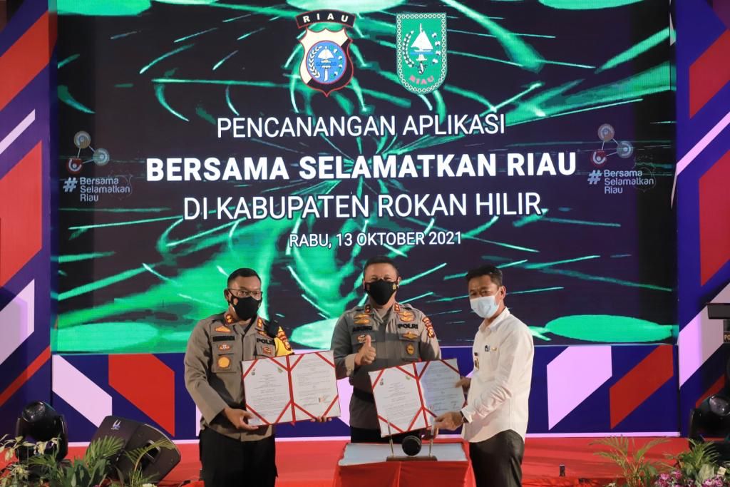 Lindungi Warga Rohil Dari Paparan Covid-19, Kapolda Launching Aplikasi BSR Polda Riau 