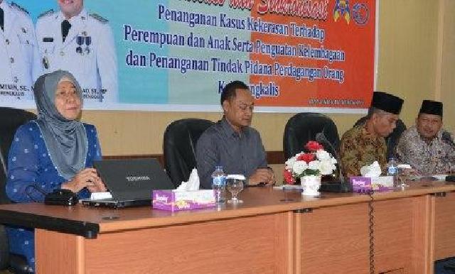 Bupati Minta Tekan Kasus Kekerasan Perempuan dan Anak