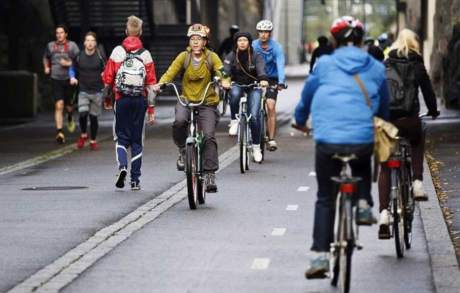 Minat? “Negara Paling Bahagia” Sedang Kekurangan Tenaga Kerja