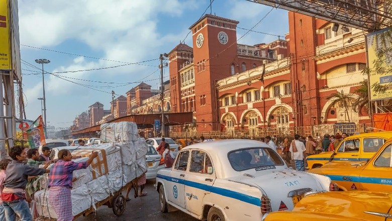 Dinilai Terlalu Bising, India Akan Ganti Klakson Jadi Seruling