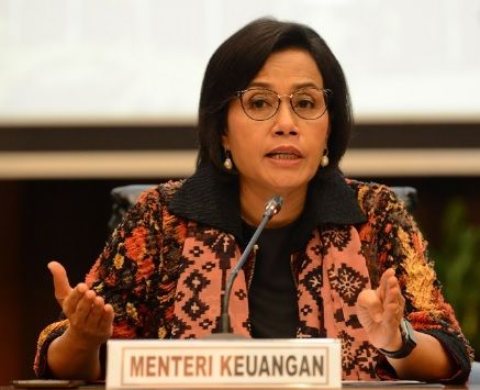 Menteri Keuangan Ajak Masyarakat Makan di Warteg, Rocky Gerung Kritik Gini