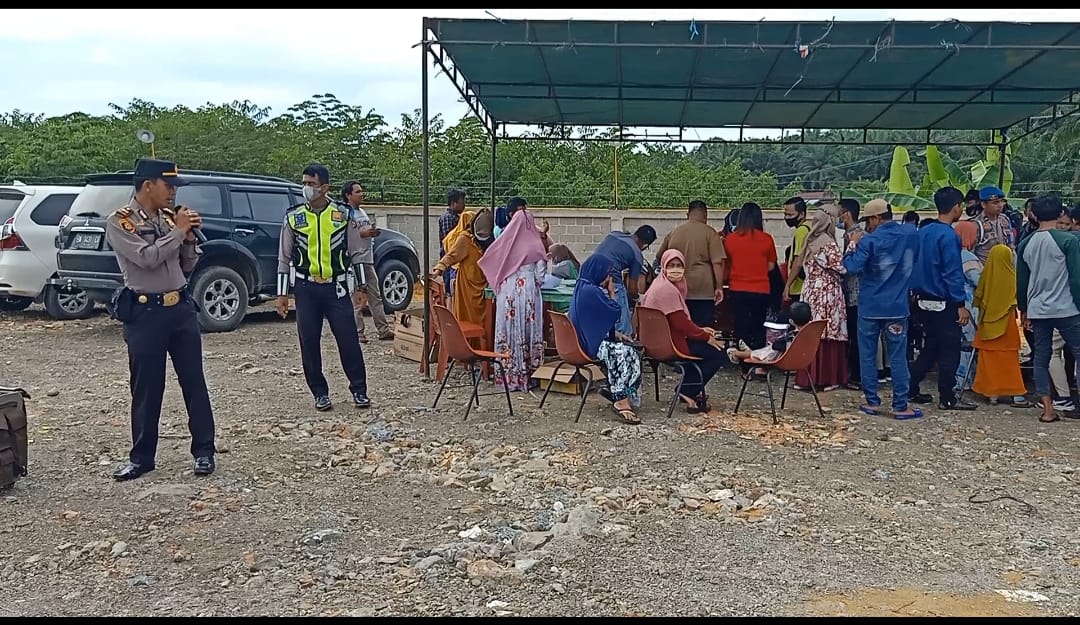 Jelang Nataru, Polsek Pangkalan Lesung Genjot Percepatan Vaksinasi 