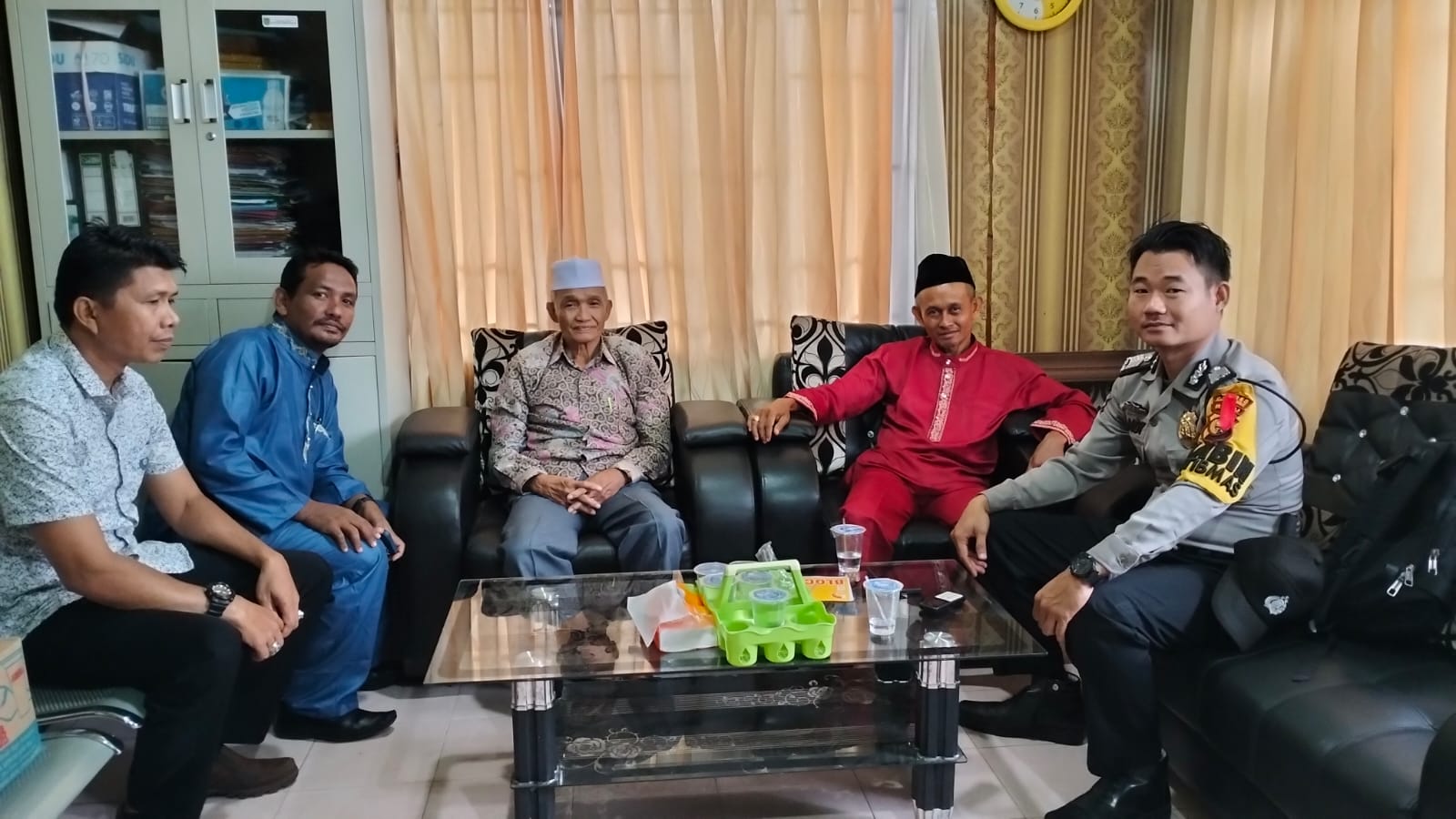 Polsek Tembilahan Hilir Gandeng Lurah Ciptakan Pemilu Damai 2024