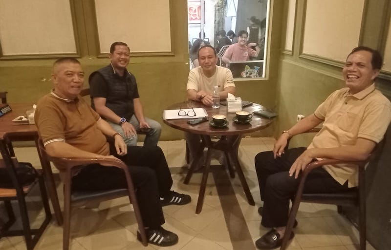 Foto Viral Kapolda Riau di Kafe Hanya Kebetulan, Hesron Sitepu: Kami Sesama Alumni UI