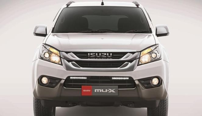 Isuzu Obral Diskon Mobil Penumpang Rp65 Juta