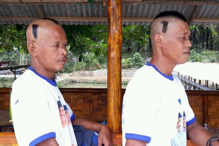 Dukung Syamsuar, Warga Siak ini Ukir Rambut Bertuliskan 1