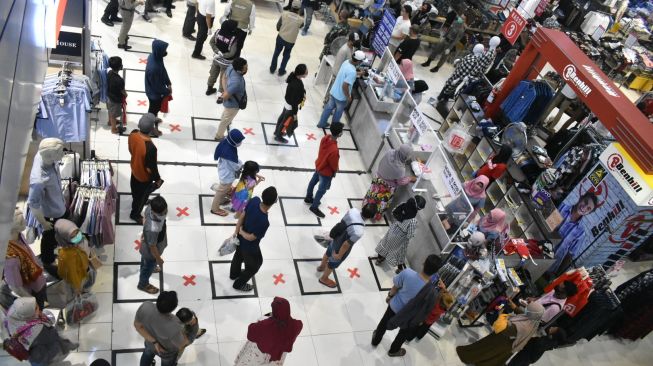 Waduh! 2 Orang Positif Corona setelah Belanja di Ramayana Gresik