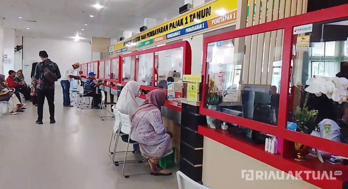 Hari Pertama Pemutihan Pajak di Riau, 2.240 Kendaraan Bayar Tunggakan, PAD Capai Rp1,3 Miliar