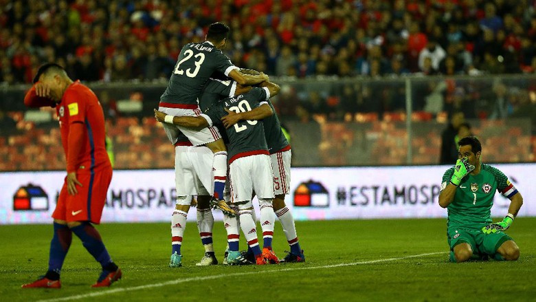 Vidal Cetak Gol Bunuh Diri, Chile Dipermalukan Paraguay