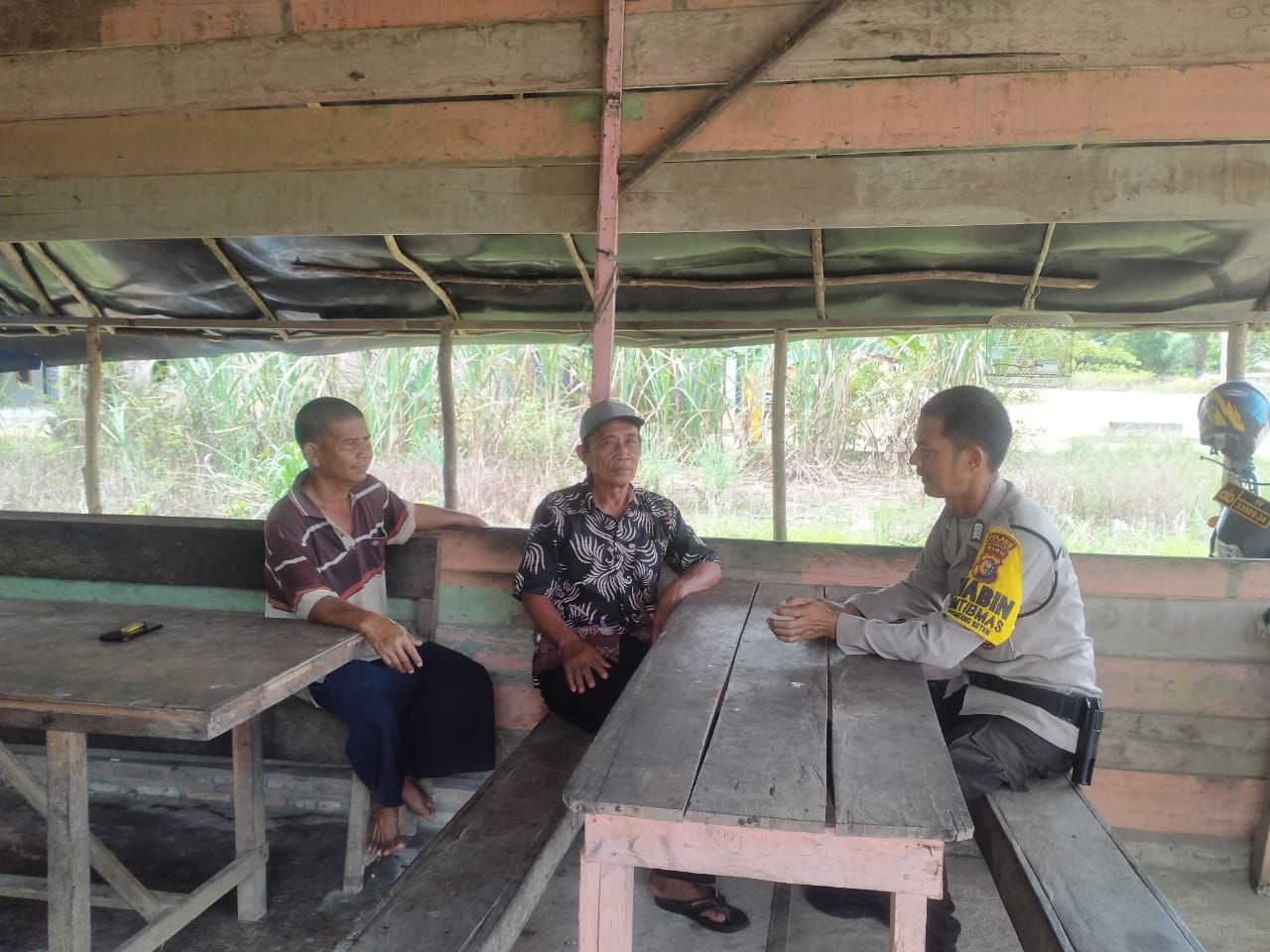 Bhabinkamtibmas Pematang Botam Serukan Kampanye Damai Pilkada 2024 Jelang Kampanye Akbar