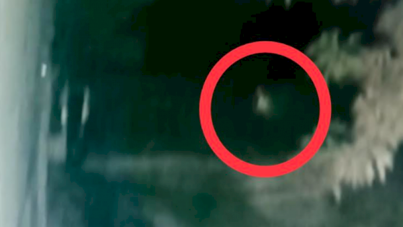 Duh! Warga Dibuat Panik, Pocong Terekam CCTV di Jeneponto