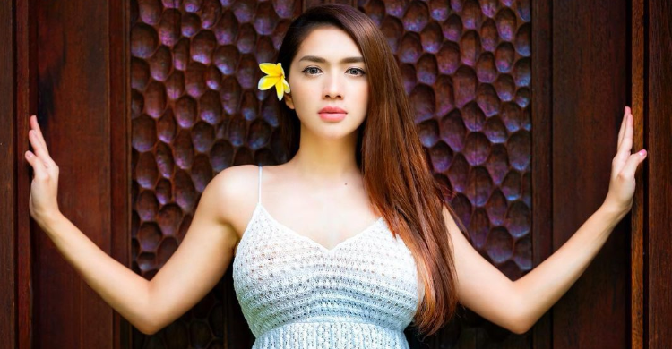 Angel Karamoy, Cuek Image Negatif