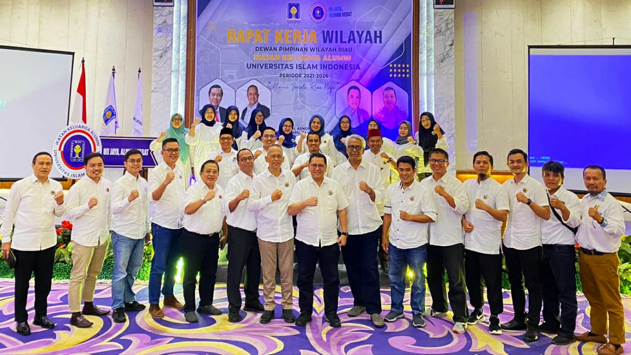 Buka Raker DPW IKA UII Riau, Joni Irwan Tegaskan Siap Rangkul Semua Pihak Untuk Kemajuan Riau