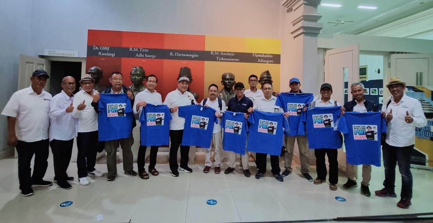 Zulmansyah Menyuarakan PWI HEBAT dari Monumen Pers Nasional Solo