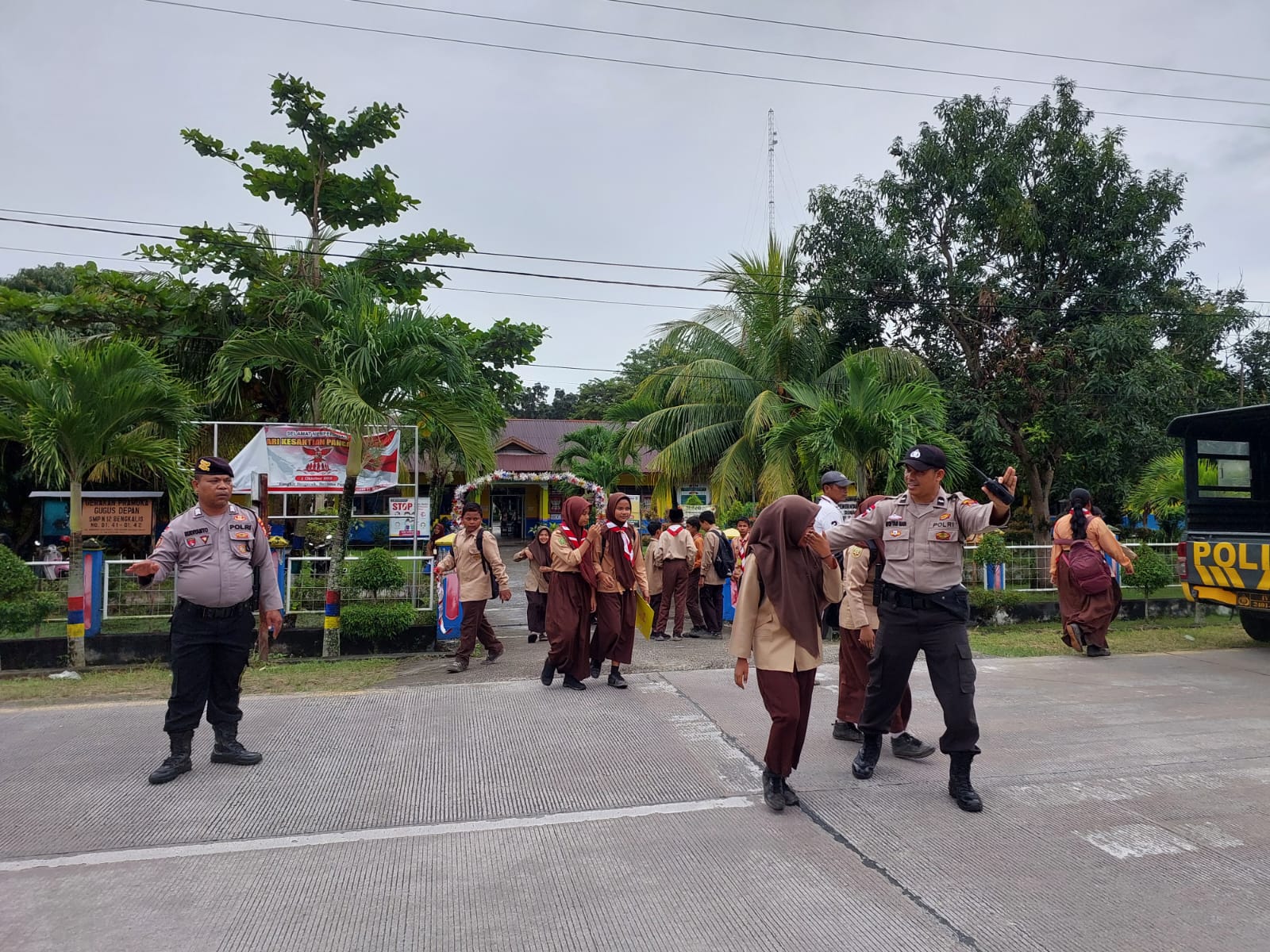 Jaga Keselamatan dan Kelancaran Lalin, Polsek Bengkalis Lakukan Strong Poin