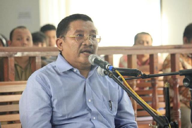 Jadi Tersangka Mantan Bupati Pelalawan Mengaku Kaget