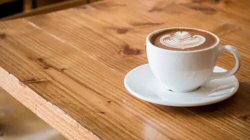 Alasan Mengapa Tidak Disarankan Minum Kopi saat Perut Kosong