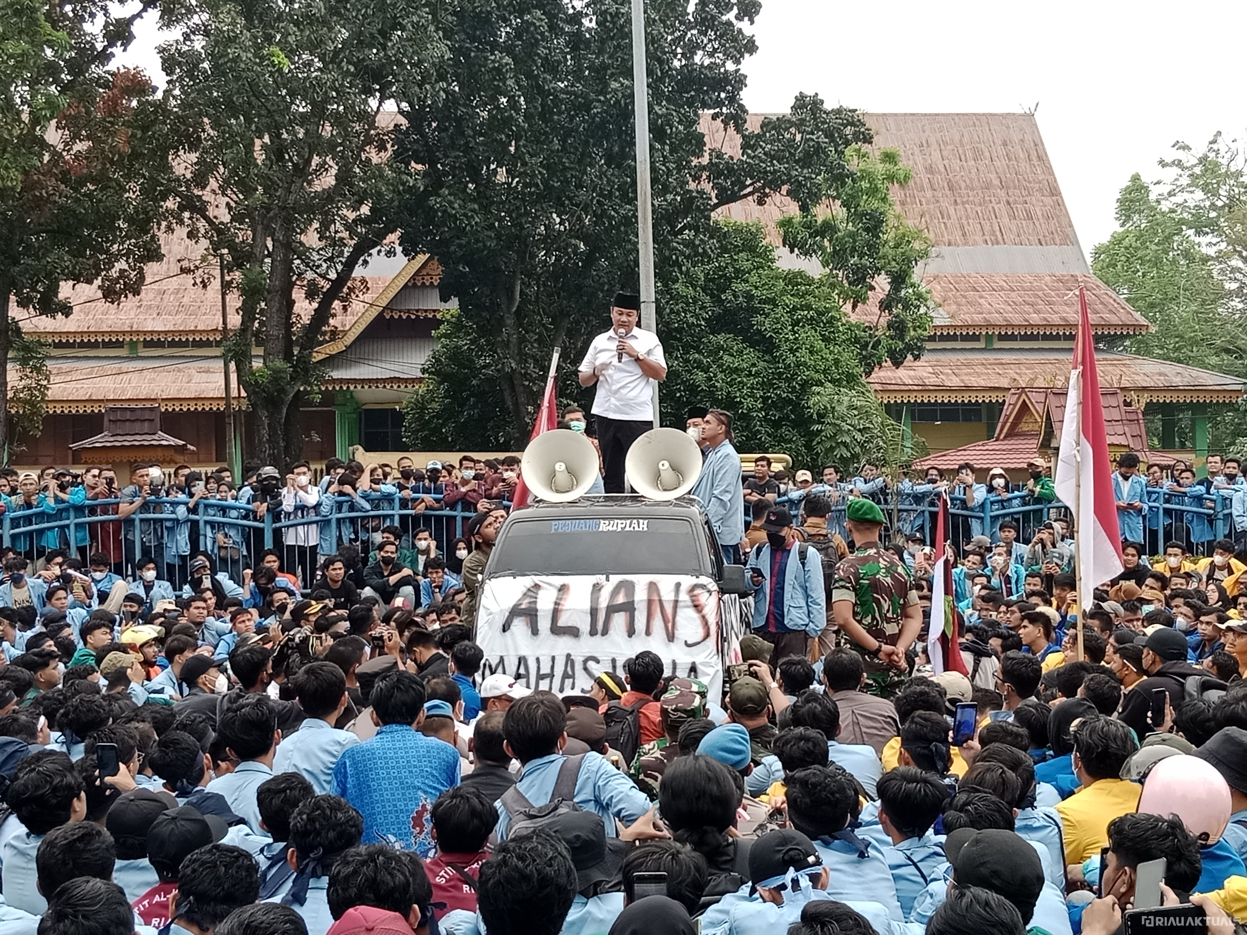 DPRD Riau Akan Segera Tindaklanjuti Aspirasi Mahasiswa