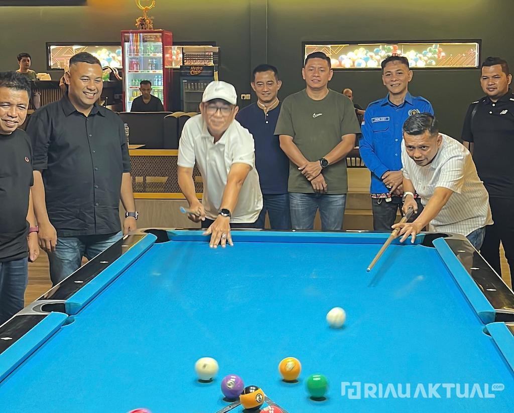 64 Wartawan Adu Skill di PWI Pekanbaru Billiard Championship 2025