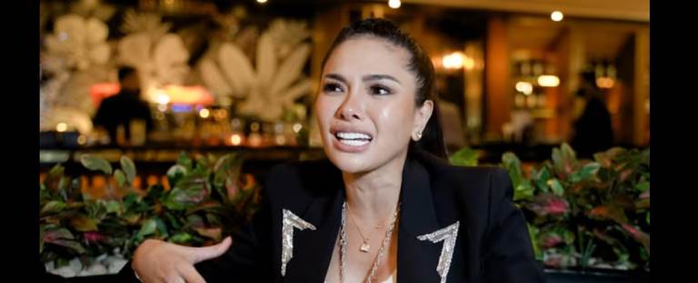 Nikita Ungkap Indra Kenz Pernah Pura-pura Bagi Dollar : Pas Kamera Selesai, Dia Minta Lagi Duitnya