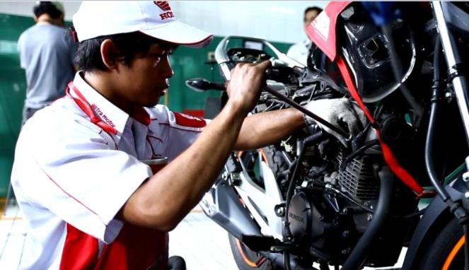 Berikut Empat Penyebab Garansi Motor Anda Bisa Hangus