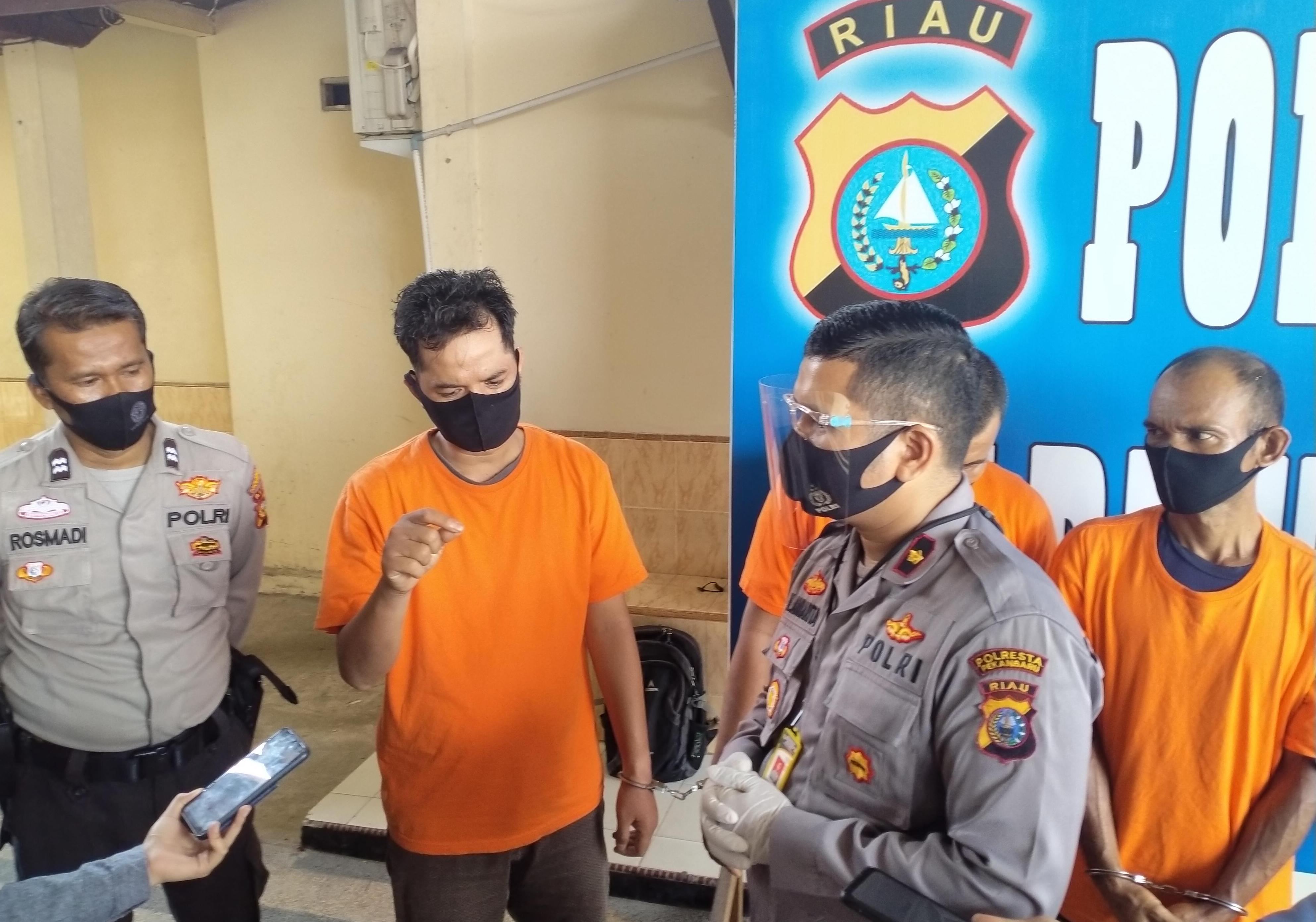 Otak Pelaku Sampai Bisa Beli Rumah Dari Hasil Pencurian Modus Ganjal ATM di Pekanbaru