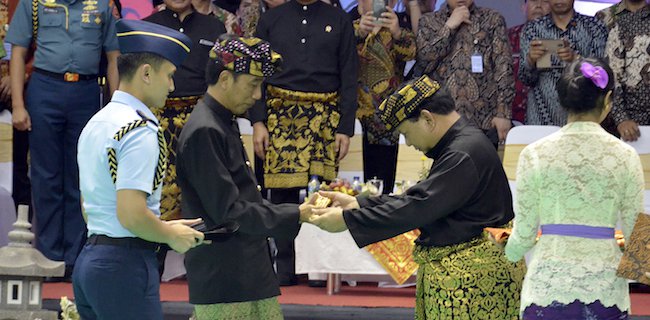 Tangan Dingin Prabowo Bantu Jokowi Lampaui Target Asian Games 2018