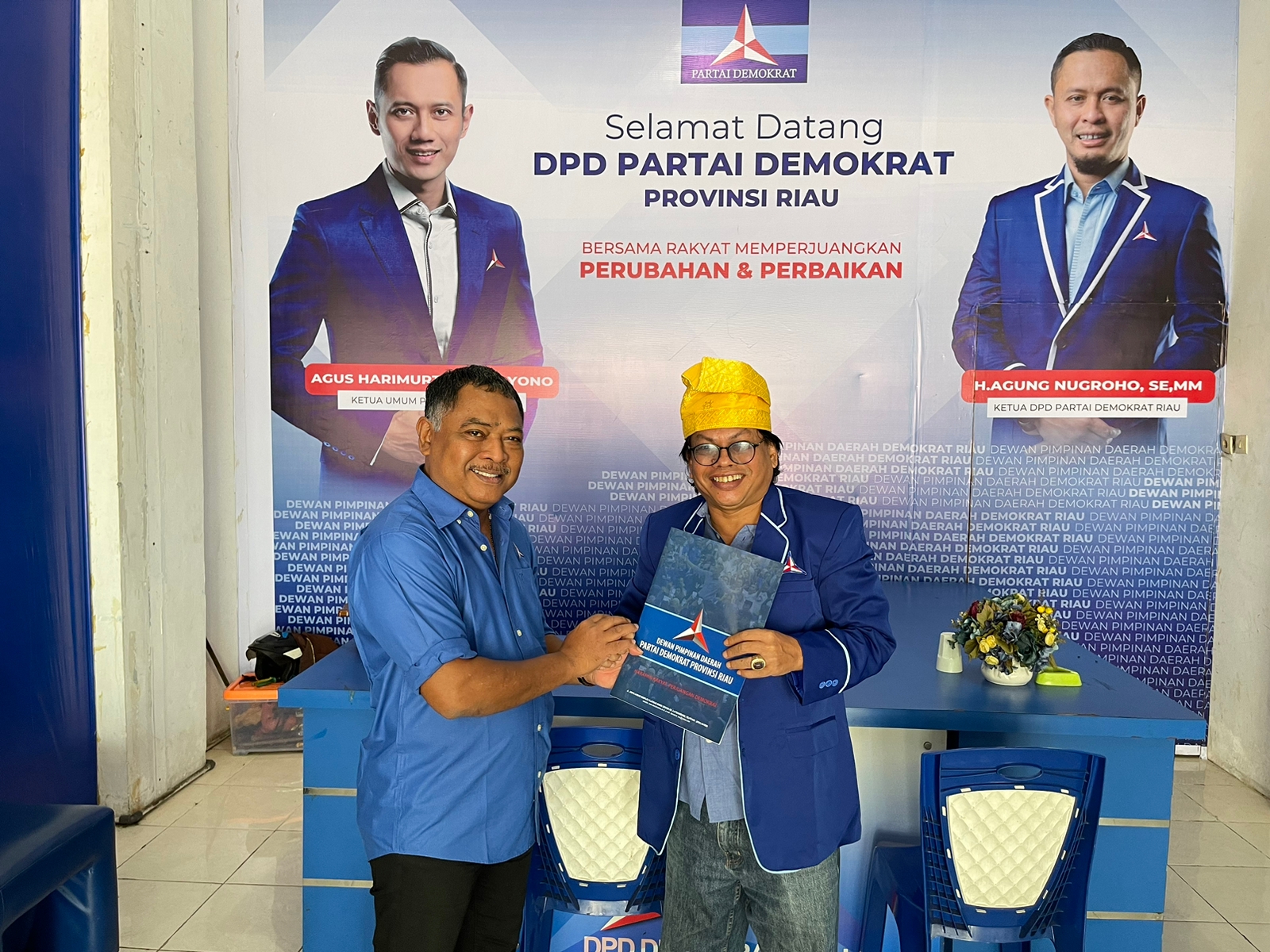 Tokoh Riau Eddy Ahmad RM Resmi Gabung Demokrat