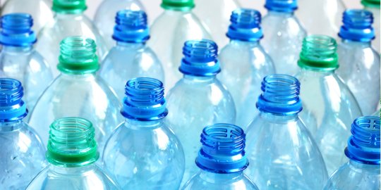 Aturan Baru Kemenperin Wajibkan Air Minum Dalam Kemasan Punya Label Sni 3475