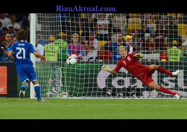 Pirlo : 'Inggris Sengaja Cari Adu Penalti'