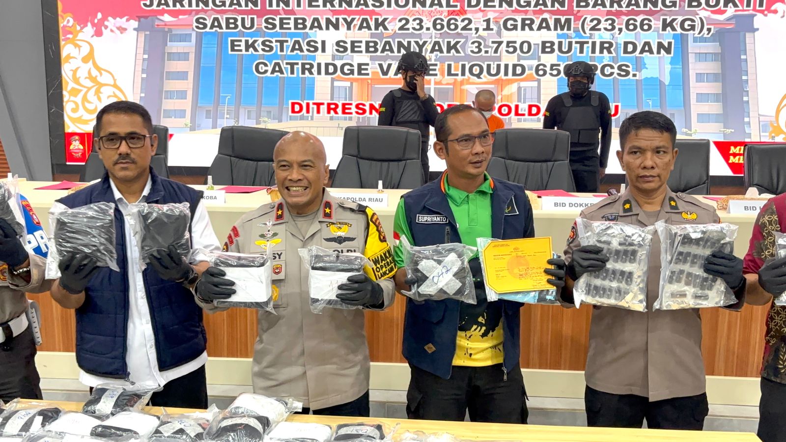 Eks Napi Asusila Kembali Ditangkap karena Bawa 25 Kg Sabu dan Ribuan Ekstasi