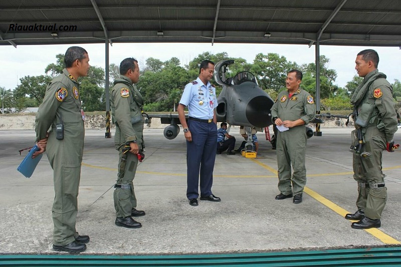 15 Pesawat Tempur Gelar Latihan Bersama Hingga 12 Desember Nanti di Rsn Pekanbaru