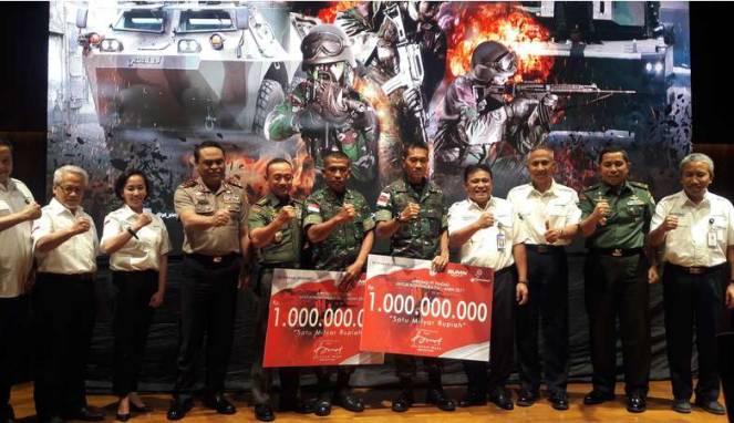 Salut ! Juara Dunia Tembak, TNI Bangga Gunakan Senjata Tanah Air