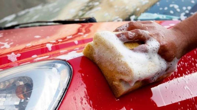 Ternyata Idealnya Mobil Dicuci Tiap Dua Hari Sekali