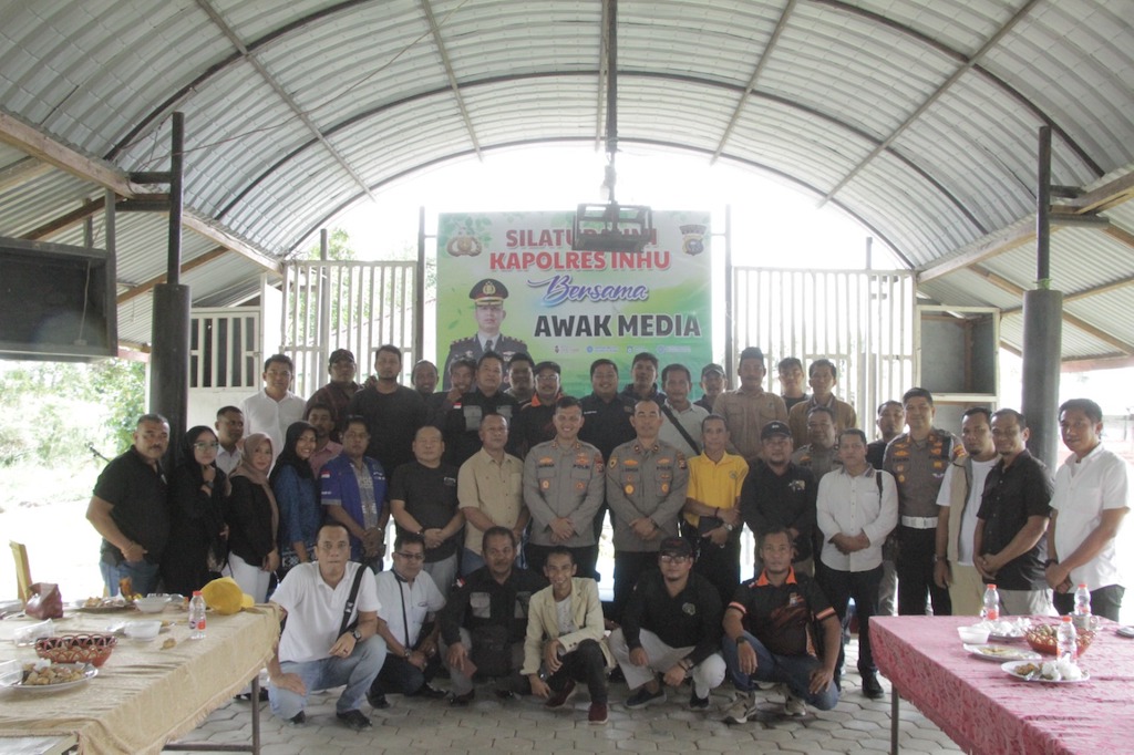 Jelang Pindah Tugas, Kapolres Inhu Silaturahmi dan Pamit ke Awak Media