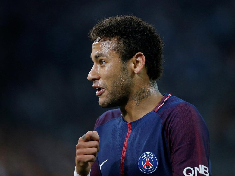Dugarry: Neymar Seperti Sedang Main Futsal dengan Teman-Temannya